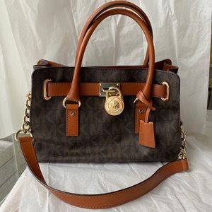 Michael Kors Md Signature Logo Hamilton Tote